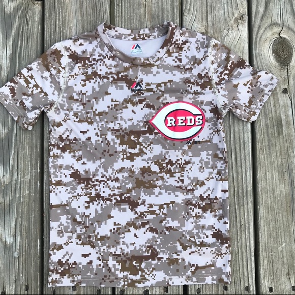 cincinnati reds camo shirt